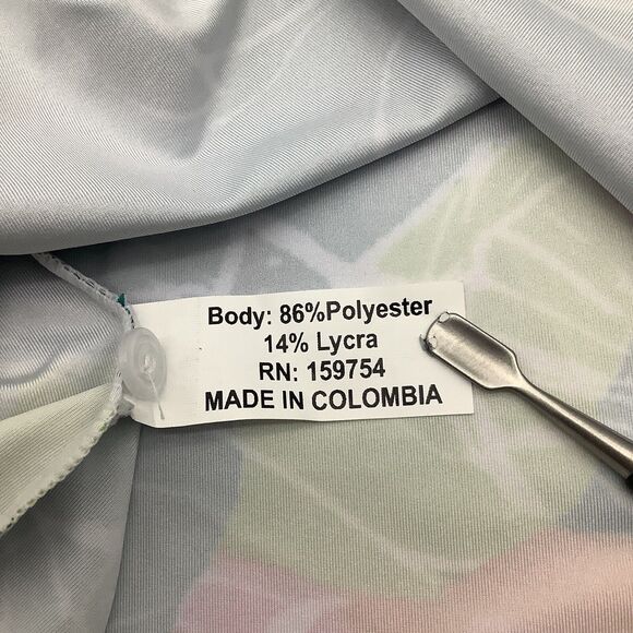 The‎ Bubble Womens The Flutter Top Floral Size Medium NWT - Picture 8 of 8